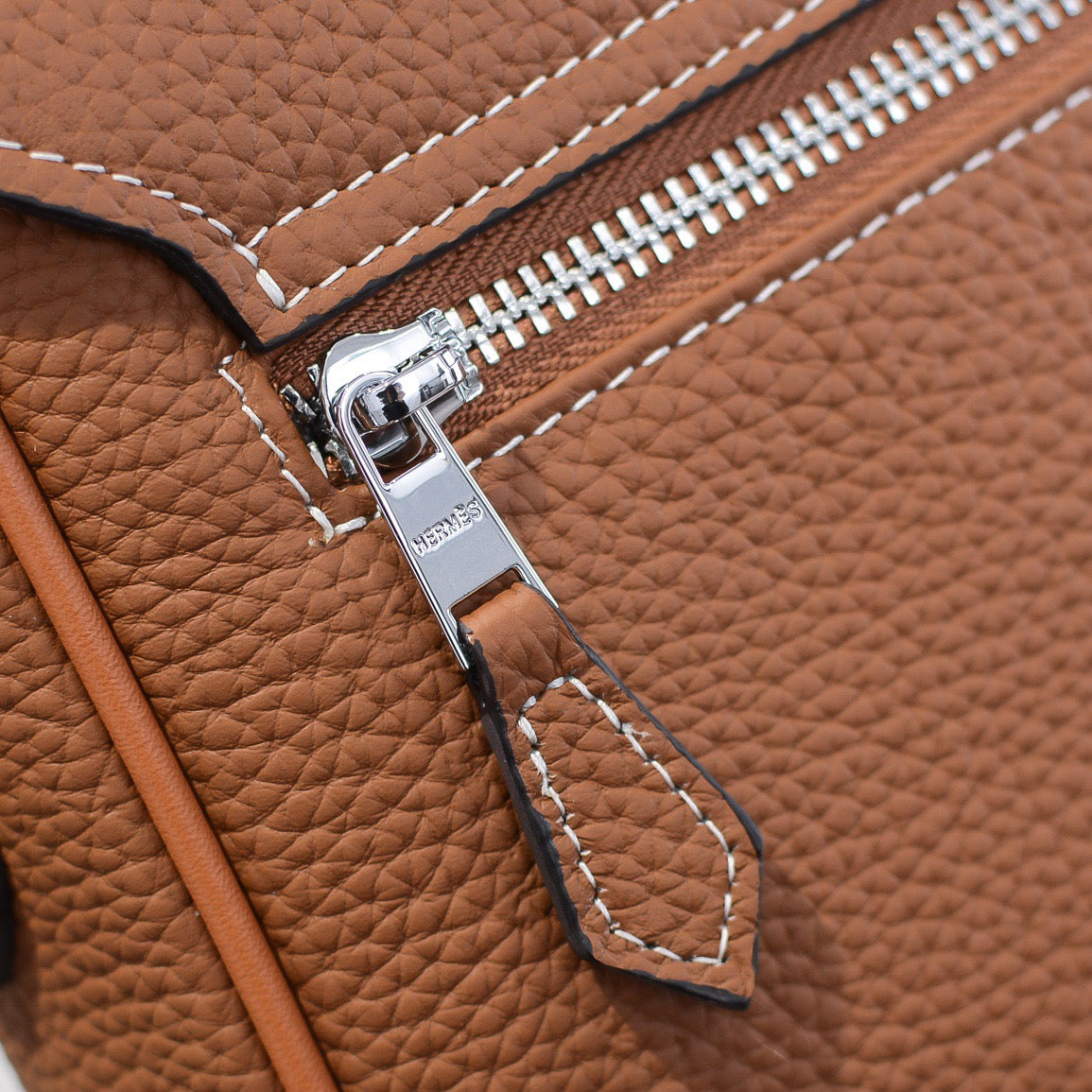 HERM Sling Bag