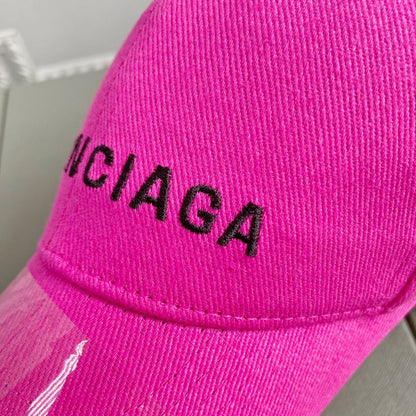 Caps