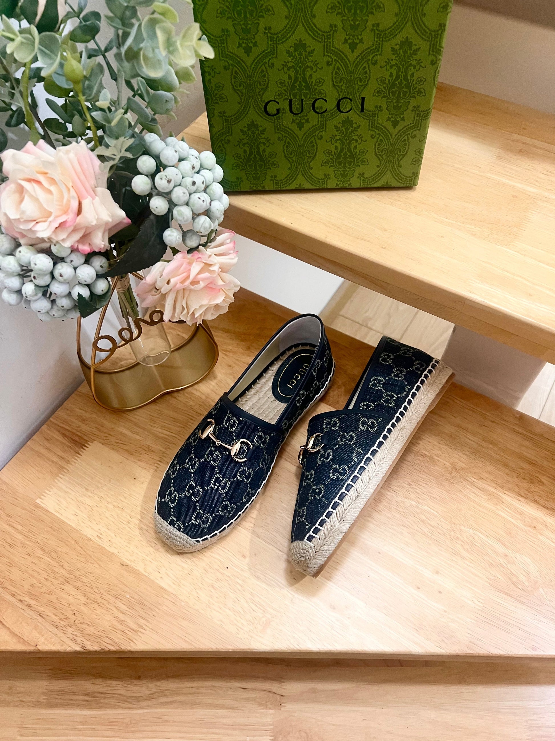 WOMEN'S ESPADRILLE WITH HORSEBIT IN NAVY BLUE DENIM