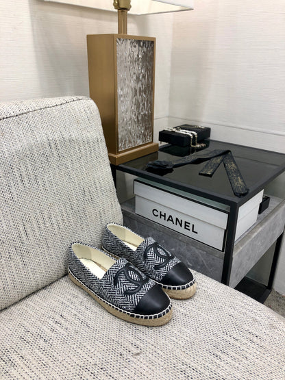 ESPADRILLE BLACK MIX WHITE TWEED FABRIC AND CALFSKIN FLATS 185046