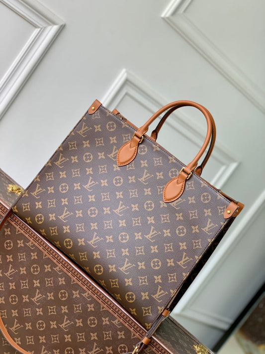 ONTHEGO ORGANIZER 37 IN BROWN COATED CANVAS AND CALFSKIN