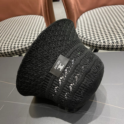 BUCKET HAT MODEL 651870 IN BLACK CROCHET