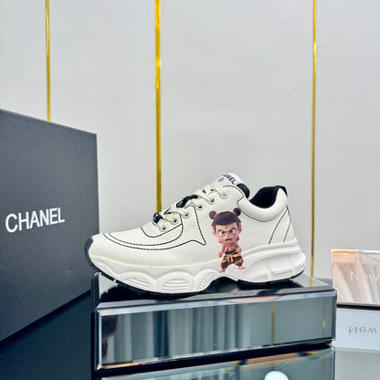TRAINERS SNEAKER IN WHITE CALFSKIN WITH STICKER 238629