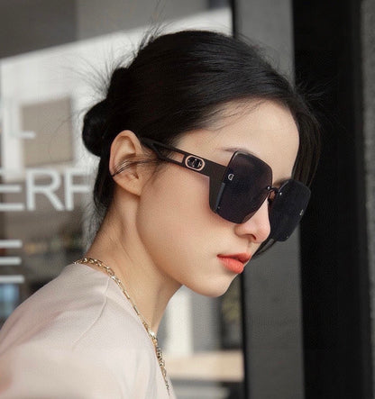 MONTAIGNE SUNGLASS CD6970 IN ACETATE