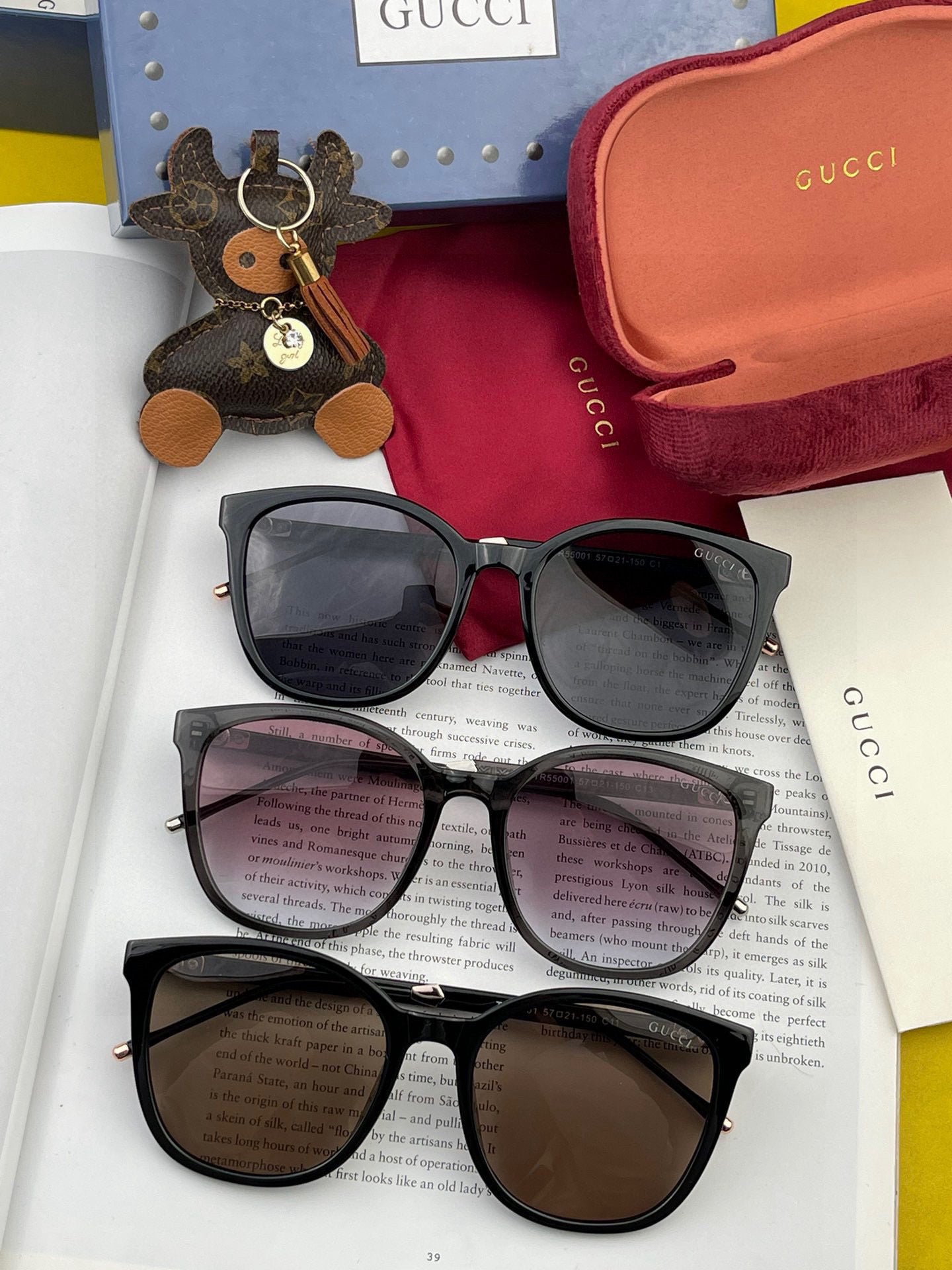 BUTTERFLY FRAME SUNGLASSES G15500 IN ACETATE