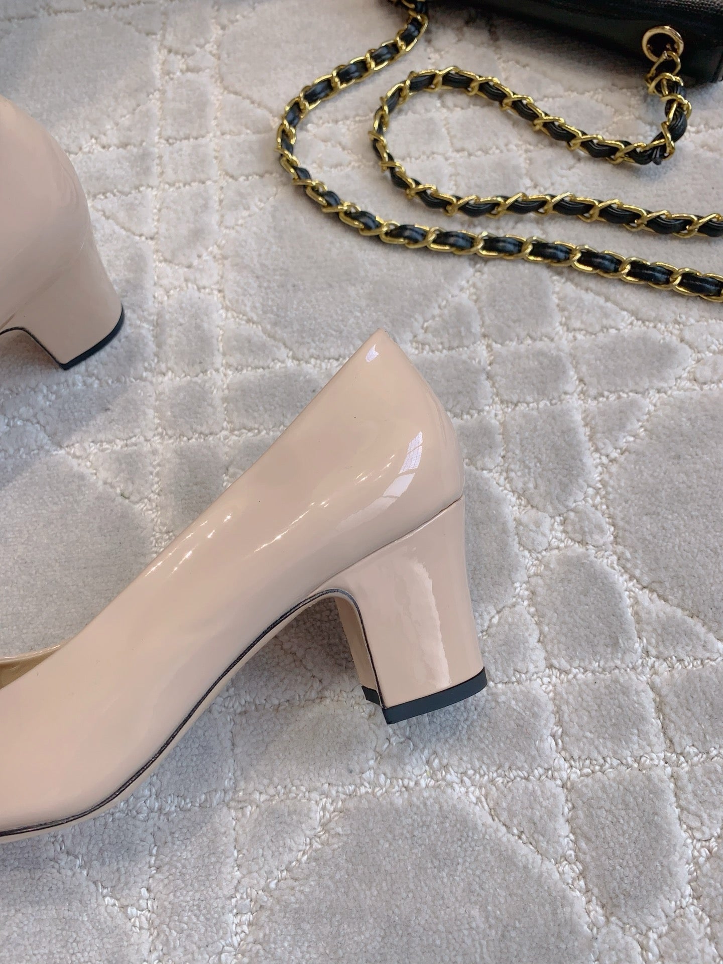 HIGH PUMP 65 MM IN BEIGE CREAM PATENT CALFSKIN