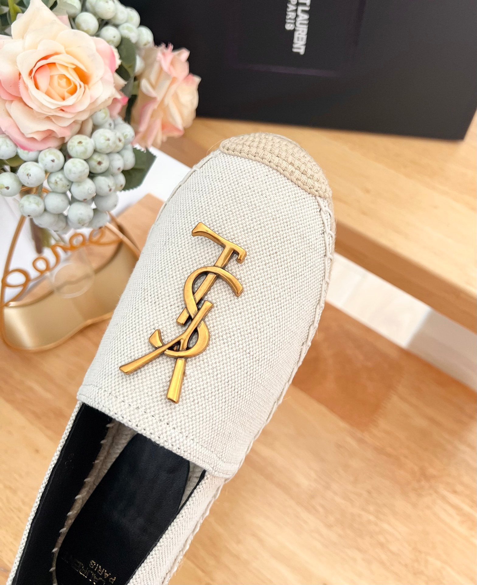 SL YVES LOGO SLIP ON CREAMY WHITE CANVAS