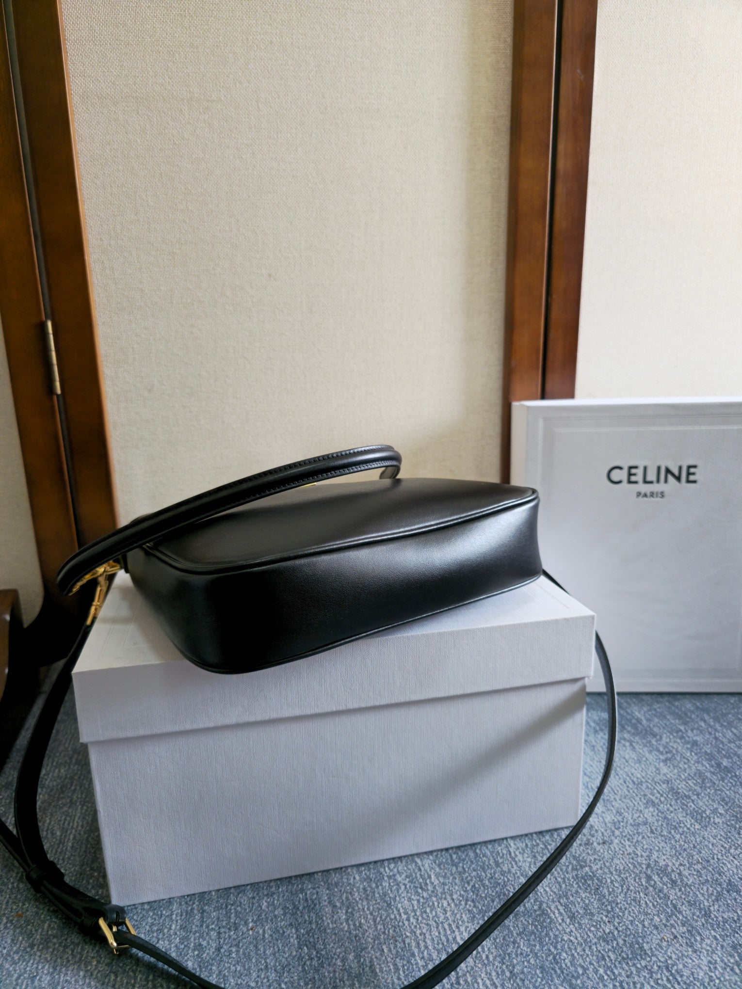 SMALL CAMILLE 16 SOFT BAG 24 IN BLACK SMOOTH CALFSKIN
