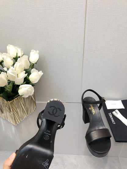 BLOCK HEEL 9 CM SANDAL IN BLACK LAMBSKIN