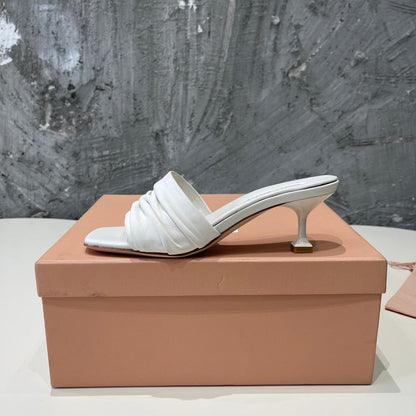 HIGH - HEEL WHITE SHEEPSKIN WITH STYLIZED STRAPS