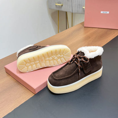 CHUKKA BOOTS IN CHOCOLATE SUEDE WITH WOOL LINING