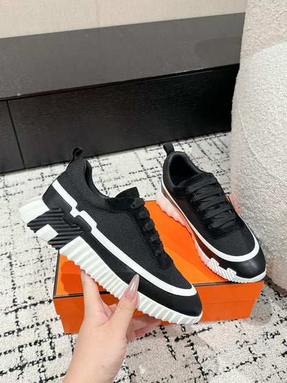 BOUNCING SNEAKER IN BLACK MIX WHITE CALFSKIN AND FABRIC