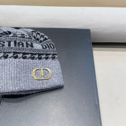 KNITTED BEANIE HAT IN GRAY CASHMERE WOOL 422482