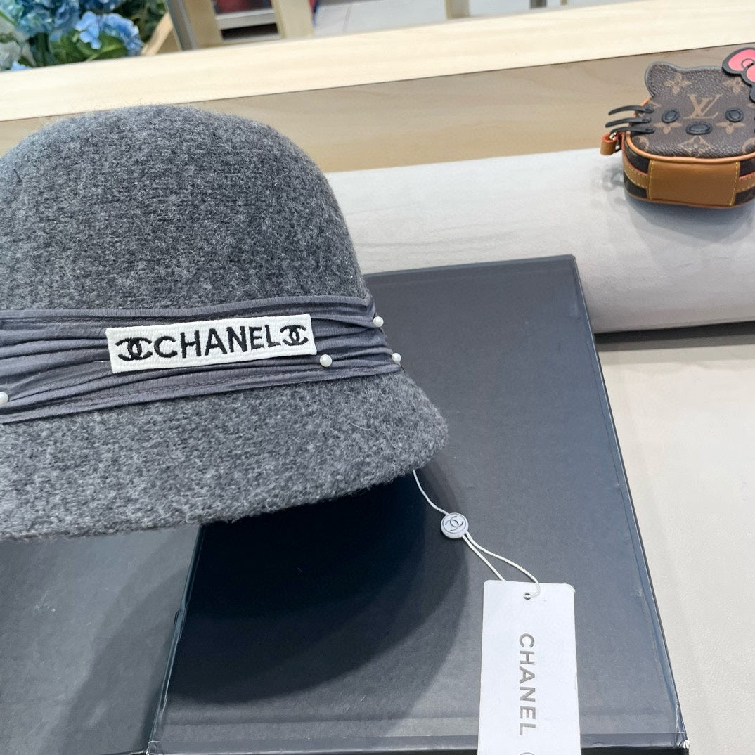 BUCKET HAT IN MOUSE GRAY WOOL BLEND 426249