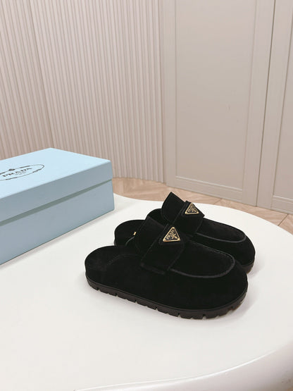 PRA SABOTS MULES BLACK SUEDE