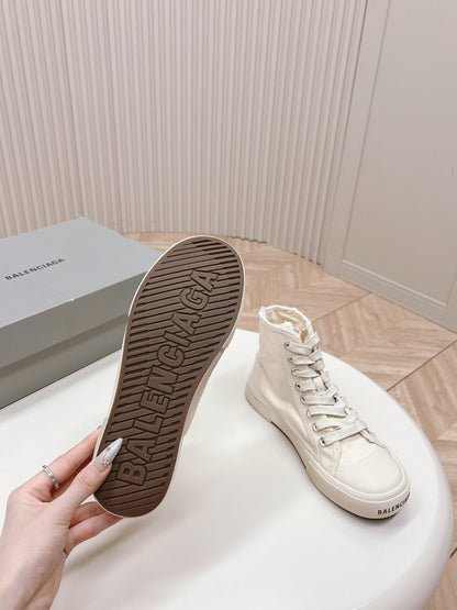 WHITE CANVAS HIGH-TOP SNEAKERS LOGO GRAFFITI