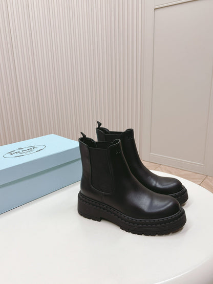 PRA BRUSHED BOOTIES BLACK CALFSKIN