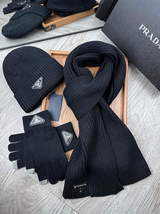 THREE-PIECES SET IN BLACK WOOL AND ACRYLIC 406558