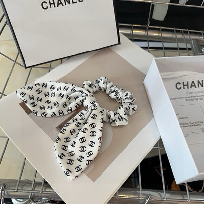 BLACK MIX WHITE MONOGRAM SILK SCRUNCHIES 432896