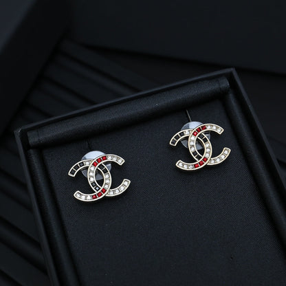 DOUBLE C STUD EARRINGS IN LIGHT GOLD METAL WITH MULTICOLOR CRYSTALS