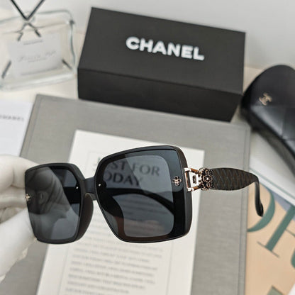 SQUARE SUNGLASSES 59912 IN ACETATE