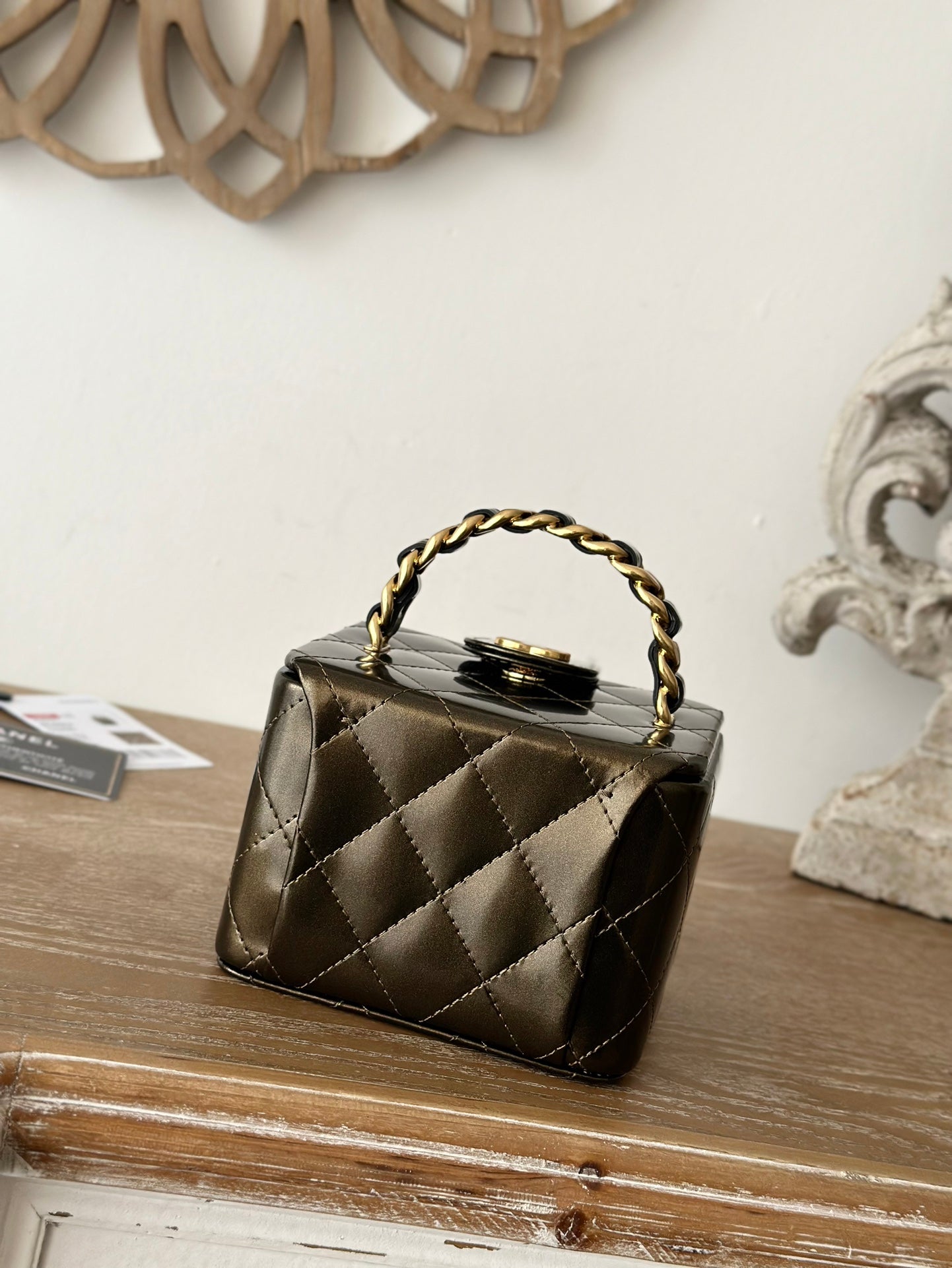 MINI VINTAGE COSMETIC BAG 11 IN MIKADO SHINY CALFSKIN GOLD HARDWARE