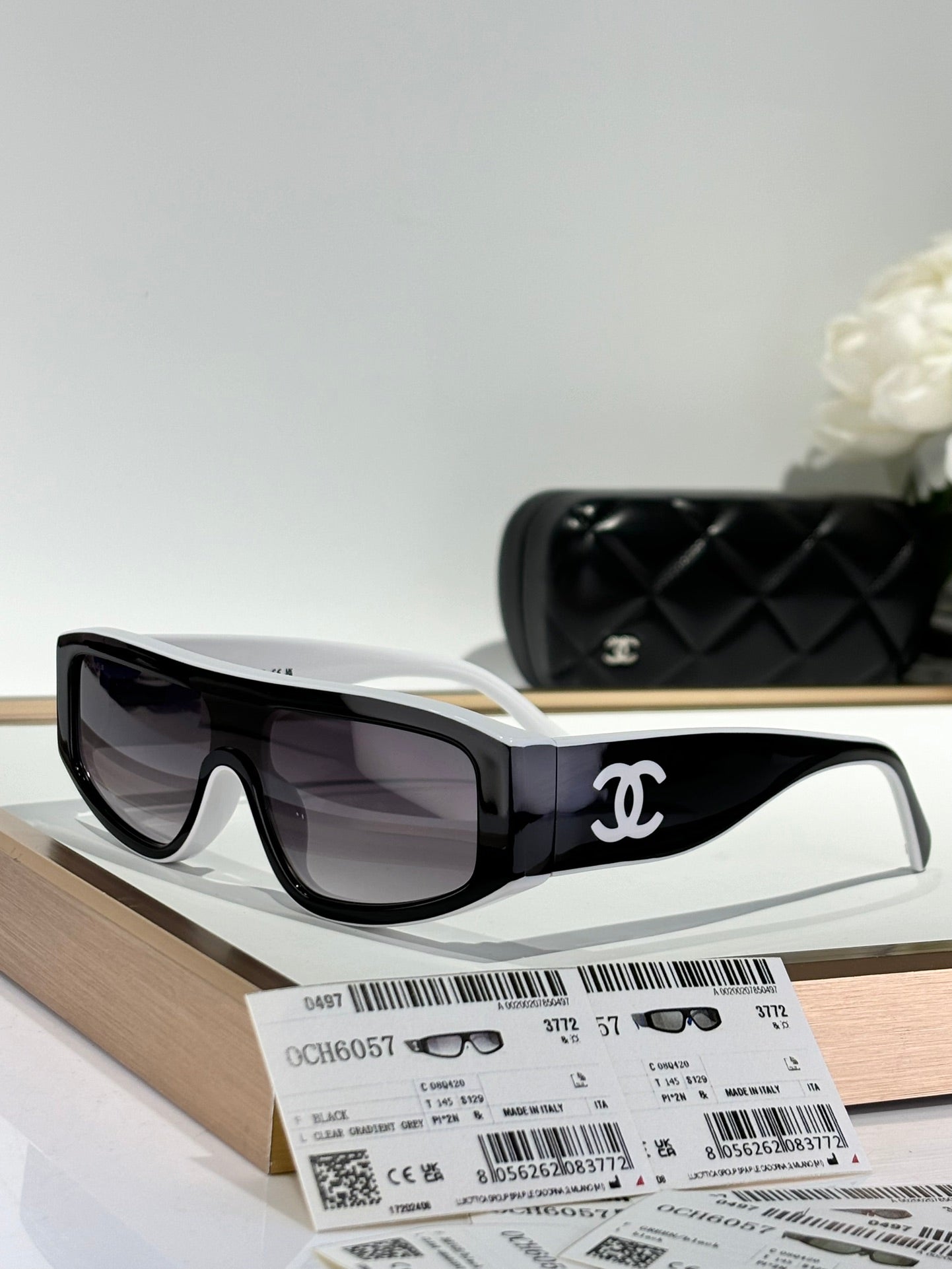 BUTTERFLY SUNGLASSES CH6057 IN ACETATE