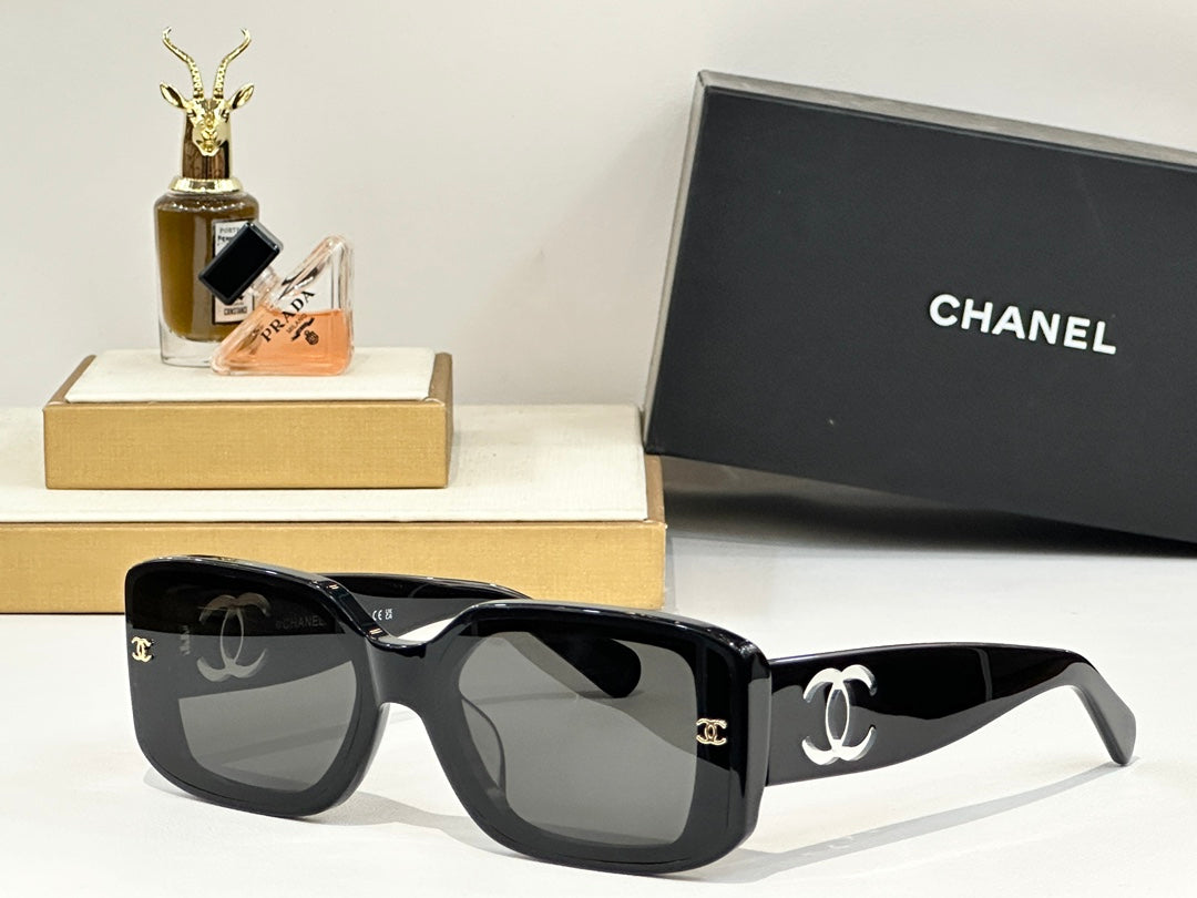 SQUARE SUNGLASSES 642639 IN ACETATE