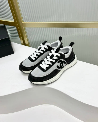 SNEAKER IN BLACK MIX GREY SUEDE