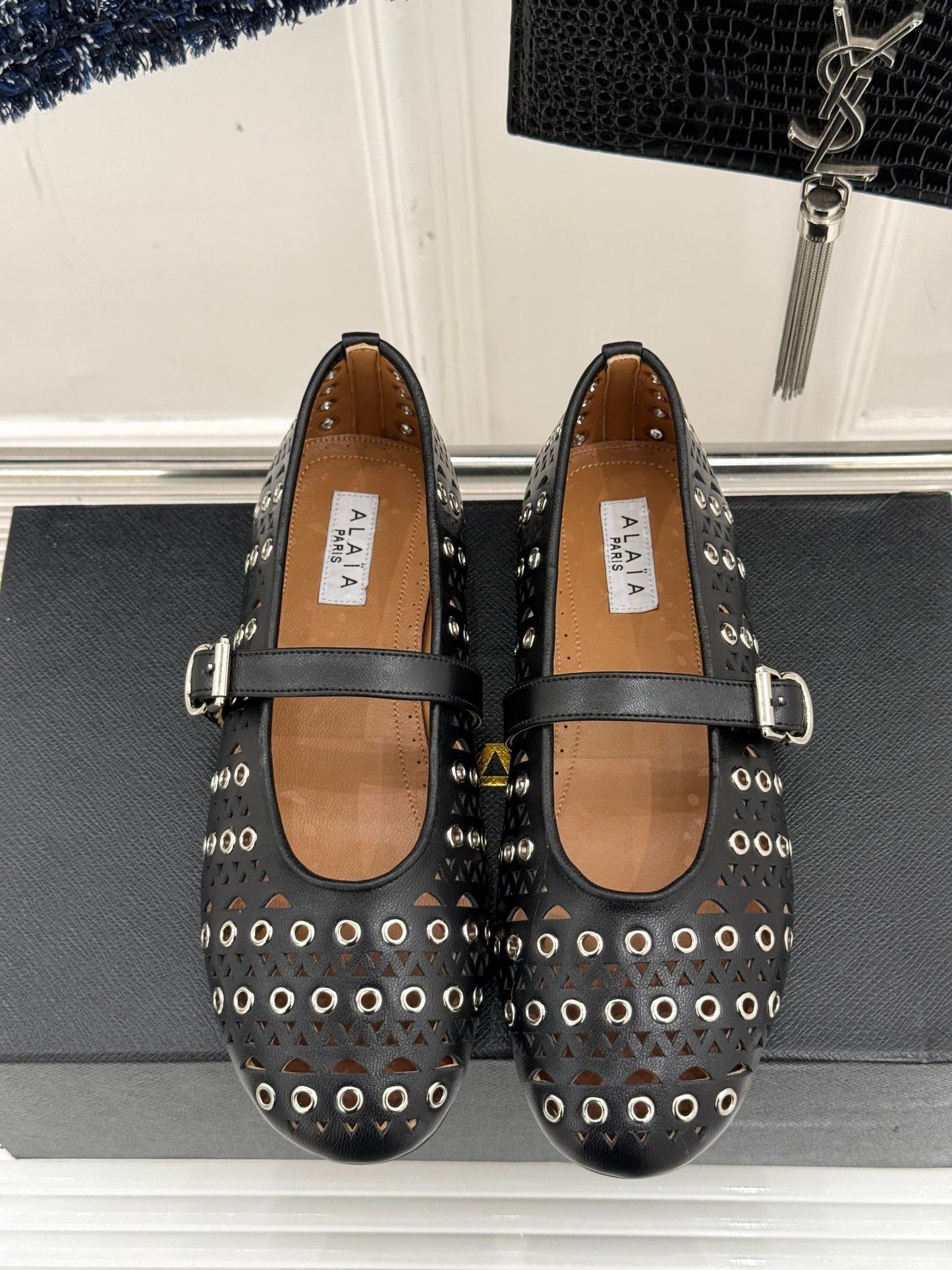 MARY JANE IN BLACK CALFSKIN