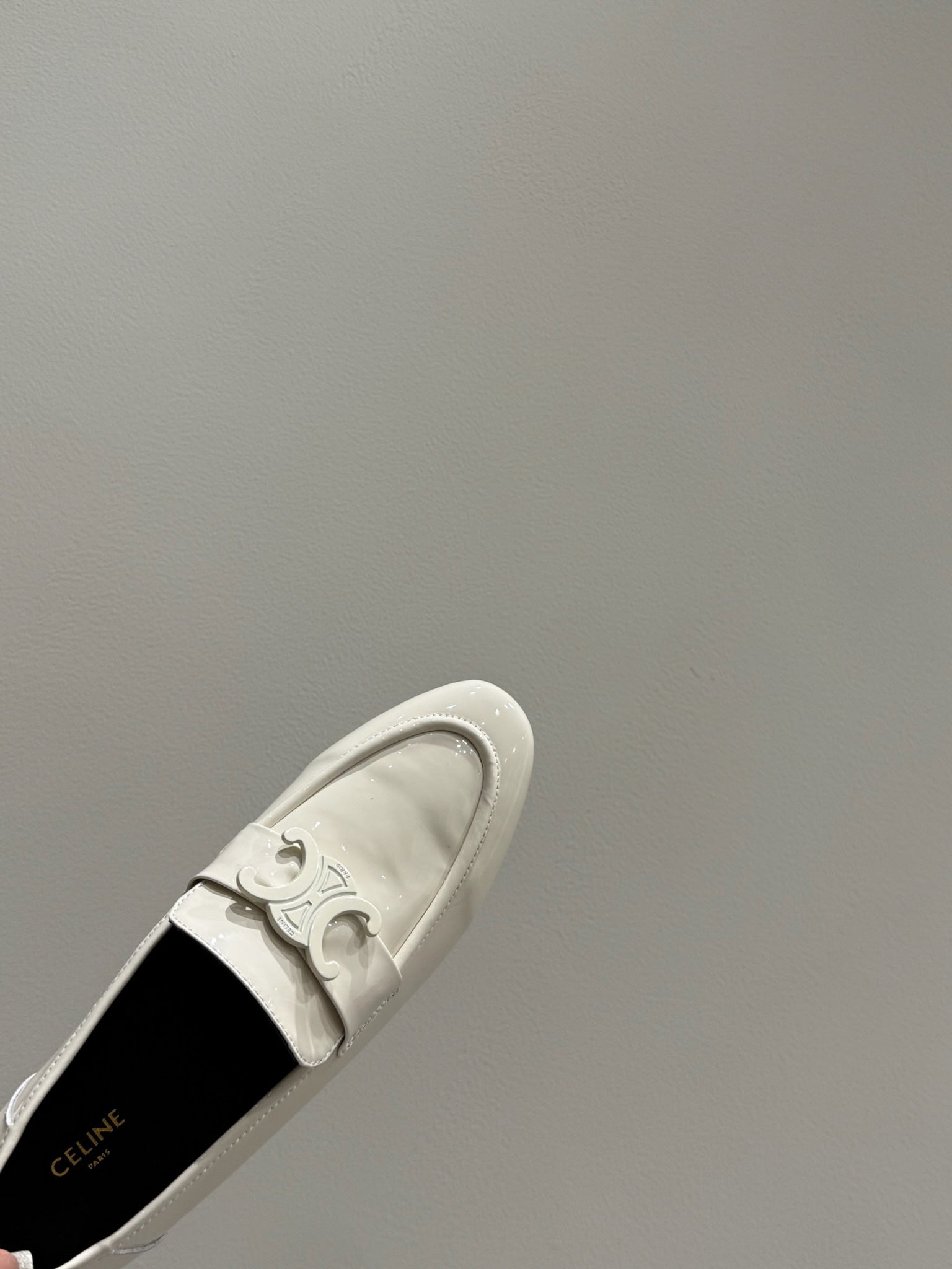 TRIOMPHE LOAFERS IN WHITE PATENT CALFSKIN