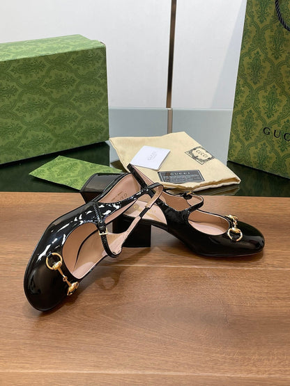 GG HORSEBIT PUMP BLACK GLOSSY LAMBSKIN