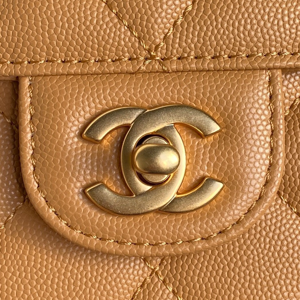 RETRO STYLE FLAP BAG 22 IN RAW SIENNA GRAINED CALFSKIN GOLD HARDWARE