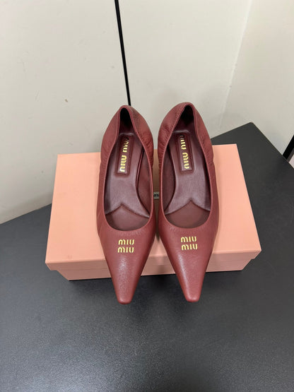 POINTED-TOE MID HEEL PUMPS IN TERRACOTTA SMOOTH LAMBSKIN