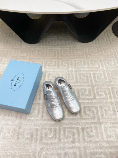 TASSEL LOAFERS IN SILVER METALLIC LAMBSKIN
