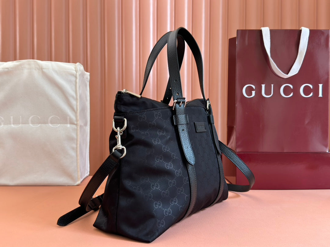 NYLON LINE TOTE BAG 34.5 IN BLACK GG CANVAS