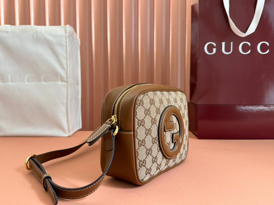 BLONDIE SMALL SHOULDER BAG 21 IN BEIGE AND DARK BROWN CANVAS BROWN CALFSKIN