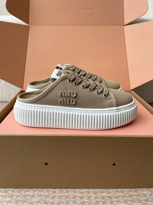 WASH SNEAKER MULES IN DARK BEIGE DENIM STRIPED LACES