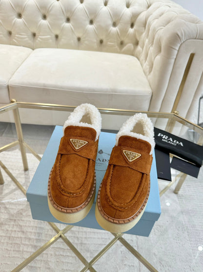 SUEDE LOAFER BRONZE BROWN WITH SHEARLING LINING