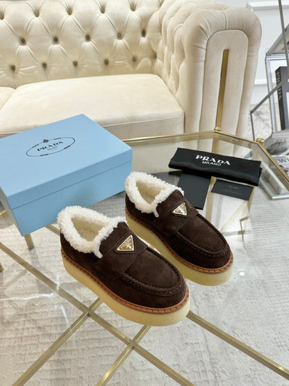 SUEDE LOAFER CHOCOLATE WITH SHEARLING LINING
