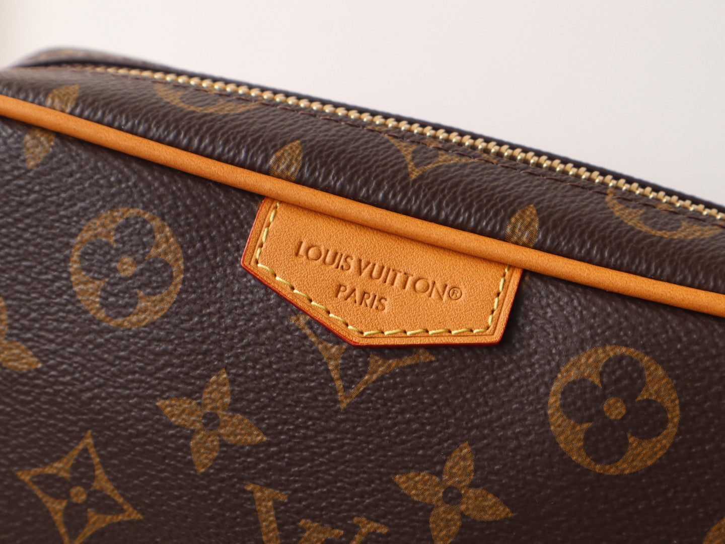 TROCADERO BAG 20 IN BROWN MIX ORANGE MONOGRAM ECLIPSE CANVAS
