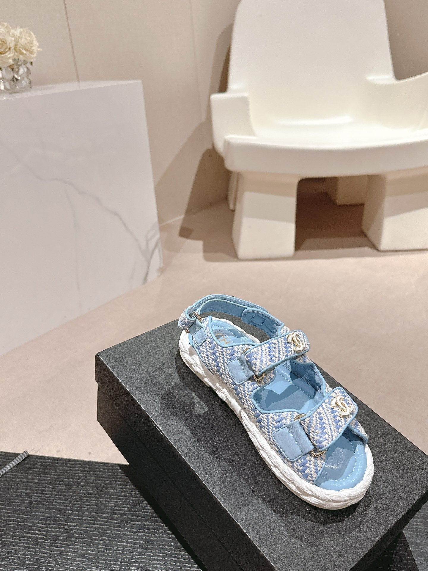 CC DAD SANDALS IN LIGHT BLUE CALFSKIN