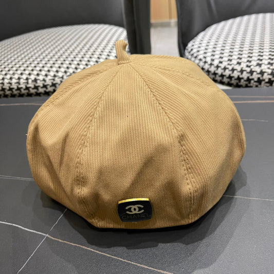 BERET HAT IN CIDER BROWN CORDUROY 429845