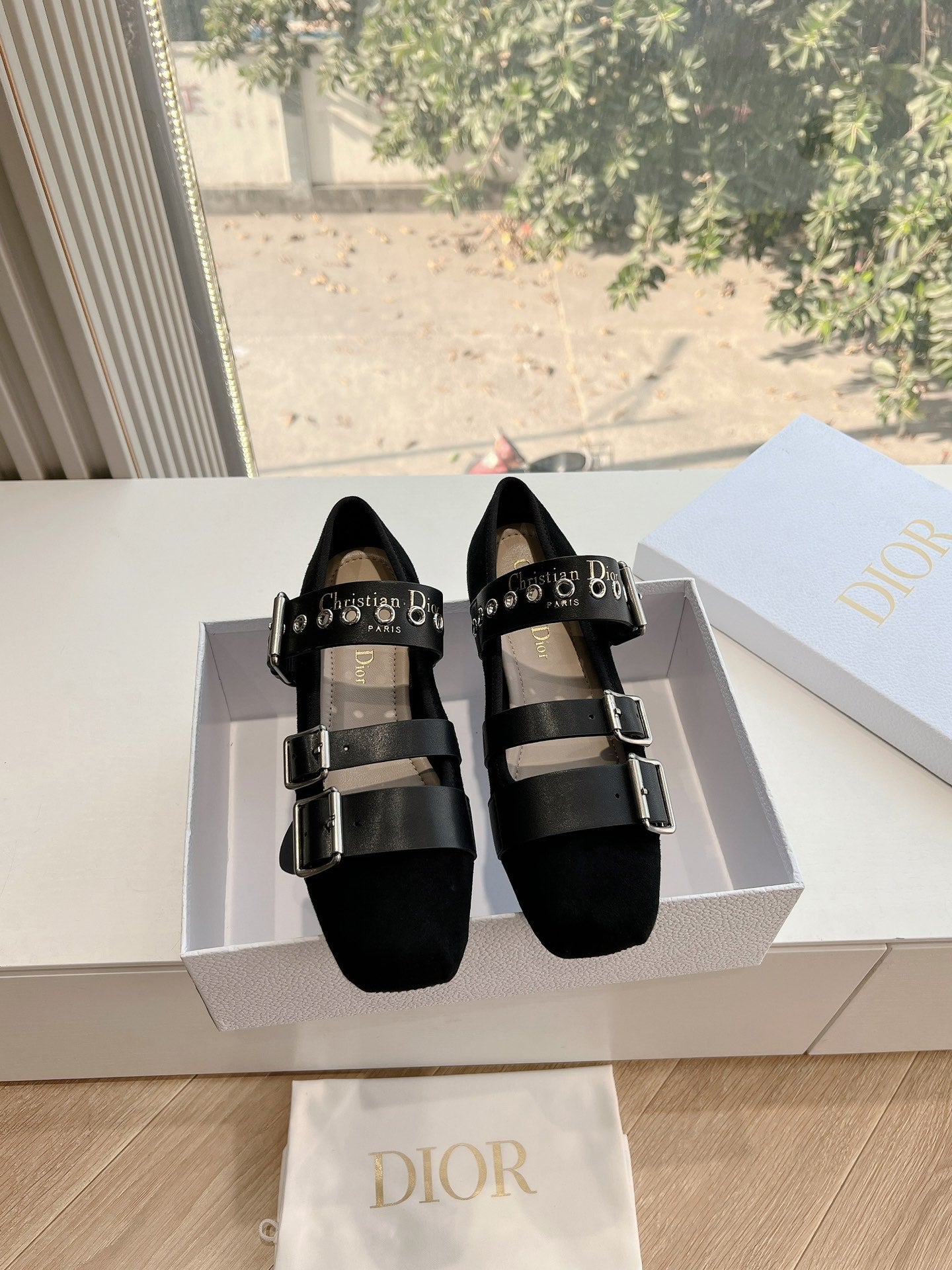 PUNK BALLET FLAT IN BLACK SUEDE AND SUPPLE CALFSKIN
