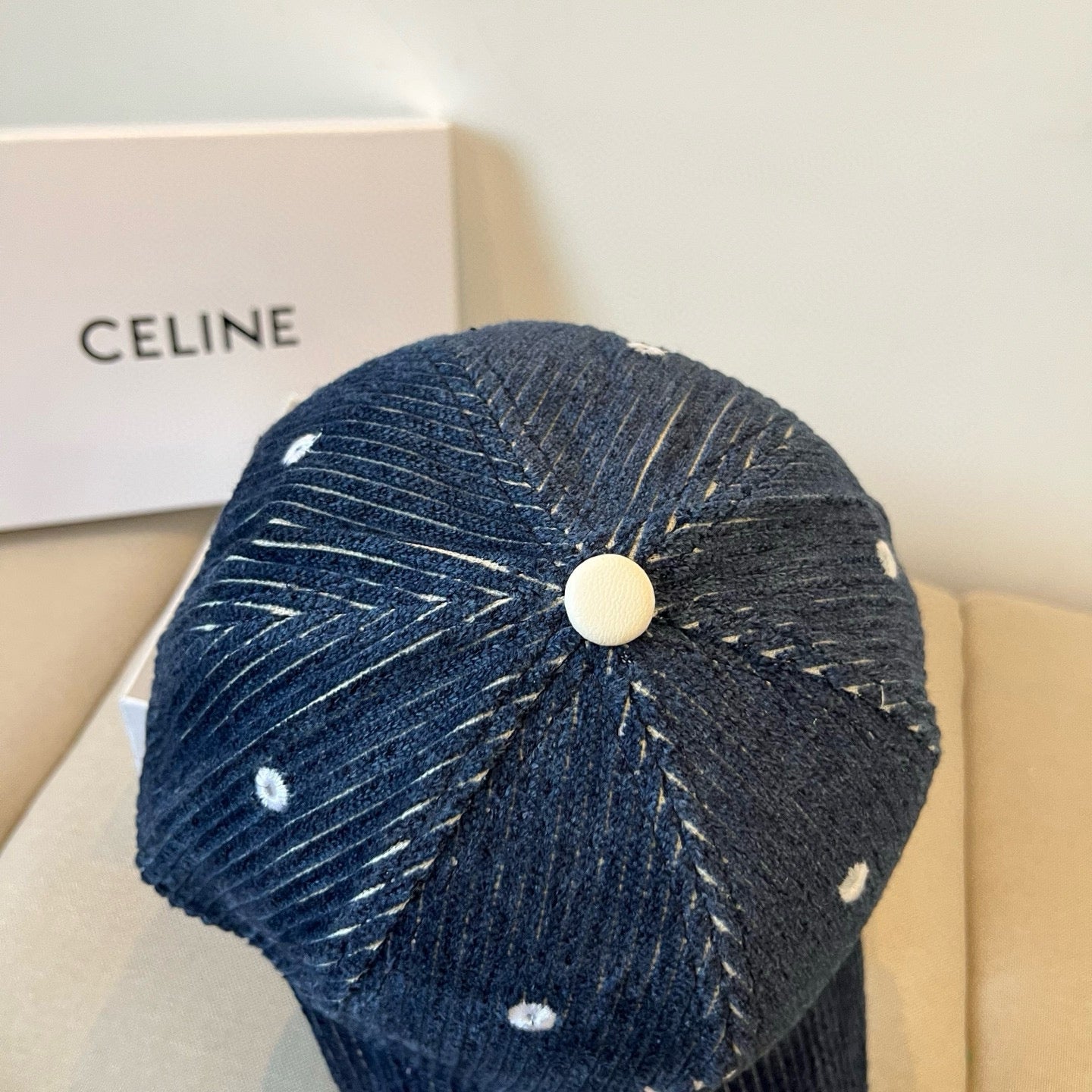 BASEBALL CAP MODEL 650191 IN NAVY BLUE CORDUROY