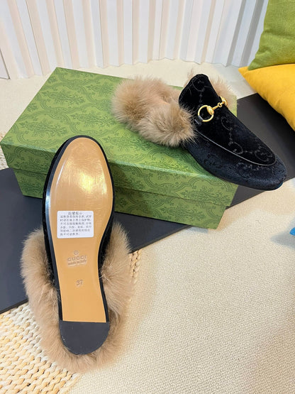 HORSEBIT MULE IN BLACK MONOGRAM VELVET AND LAMB WOOL LINING