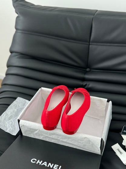 CLASSIC BALLET FLATS CHERRY RED LAMBSKIN