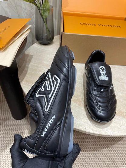 FOOTPRINT SOCCER SNEAKER IN BLACK CALFSKIN