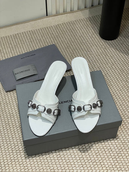 CAGOLE HIGH MULES IN WHITE OIL-WAX SHEEPSKIN