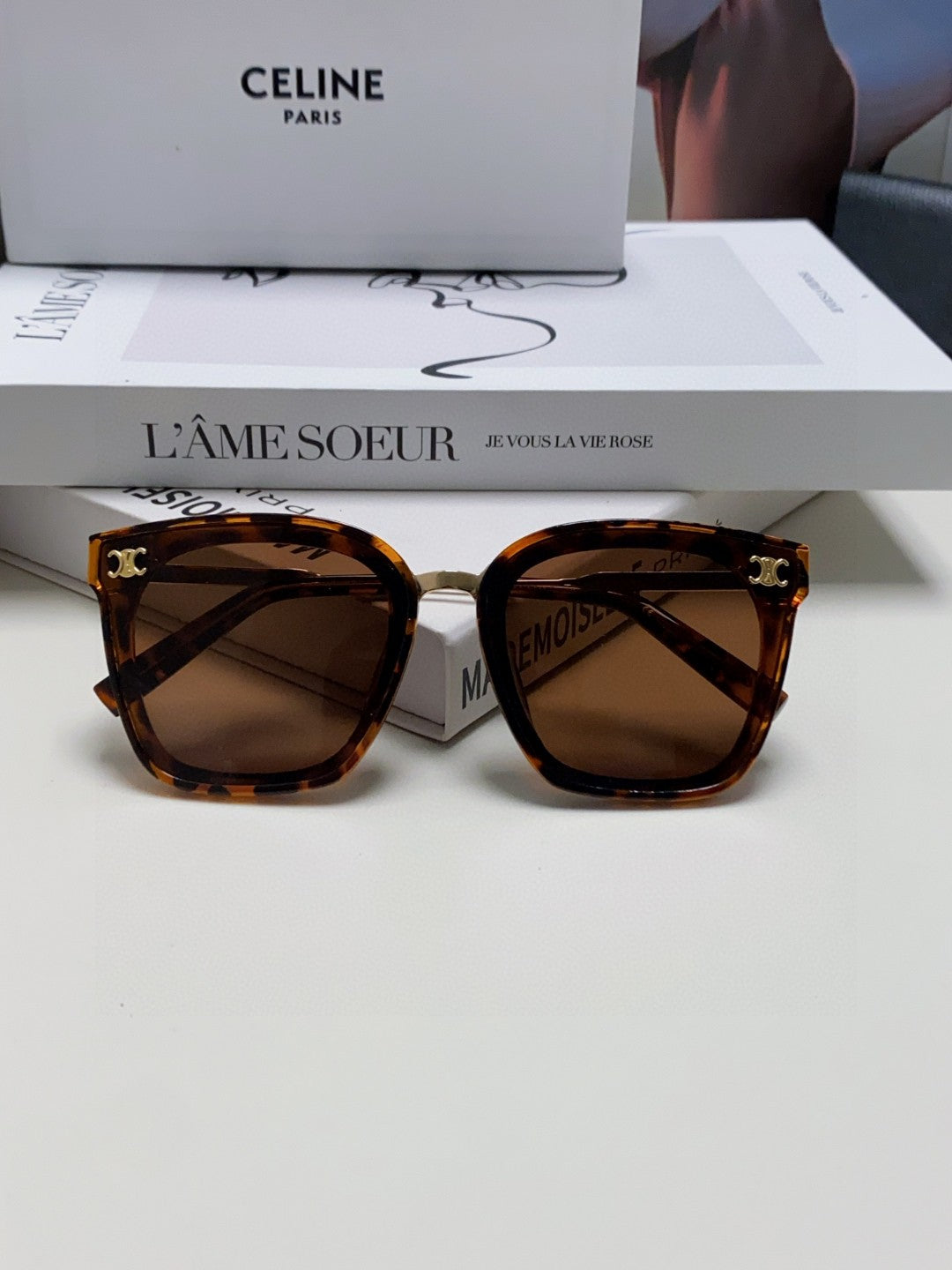 TRIOMPHE SUNGLASSES 548590 IN HAVANA ACETATE